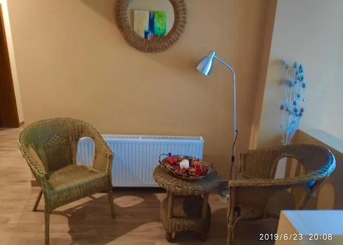 Sangria On The Ski Slope Hotel *